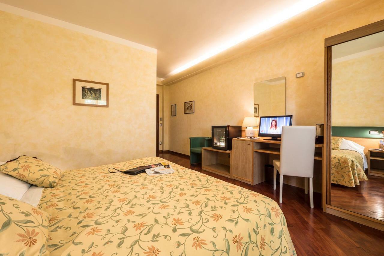 Hotel Vega Perugia Eksteriør billede